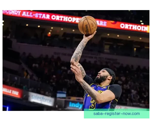 詹姆斯与戴维斯联手复仇雷霆 亚历山大冲击三杀成焦点