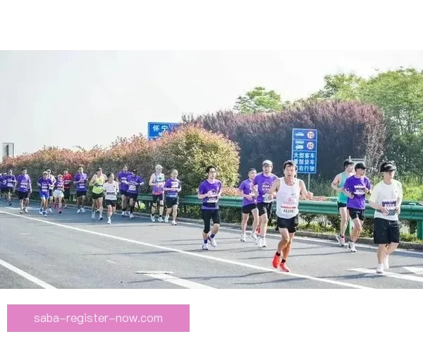 4000名跑者畅跑江淮春色 体育赛事助推假日经济活力
